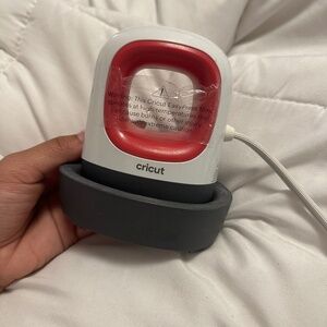 Shop all Cricut Cricut EasyPress Mini